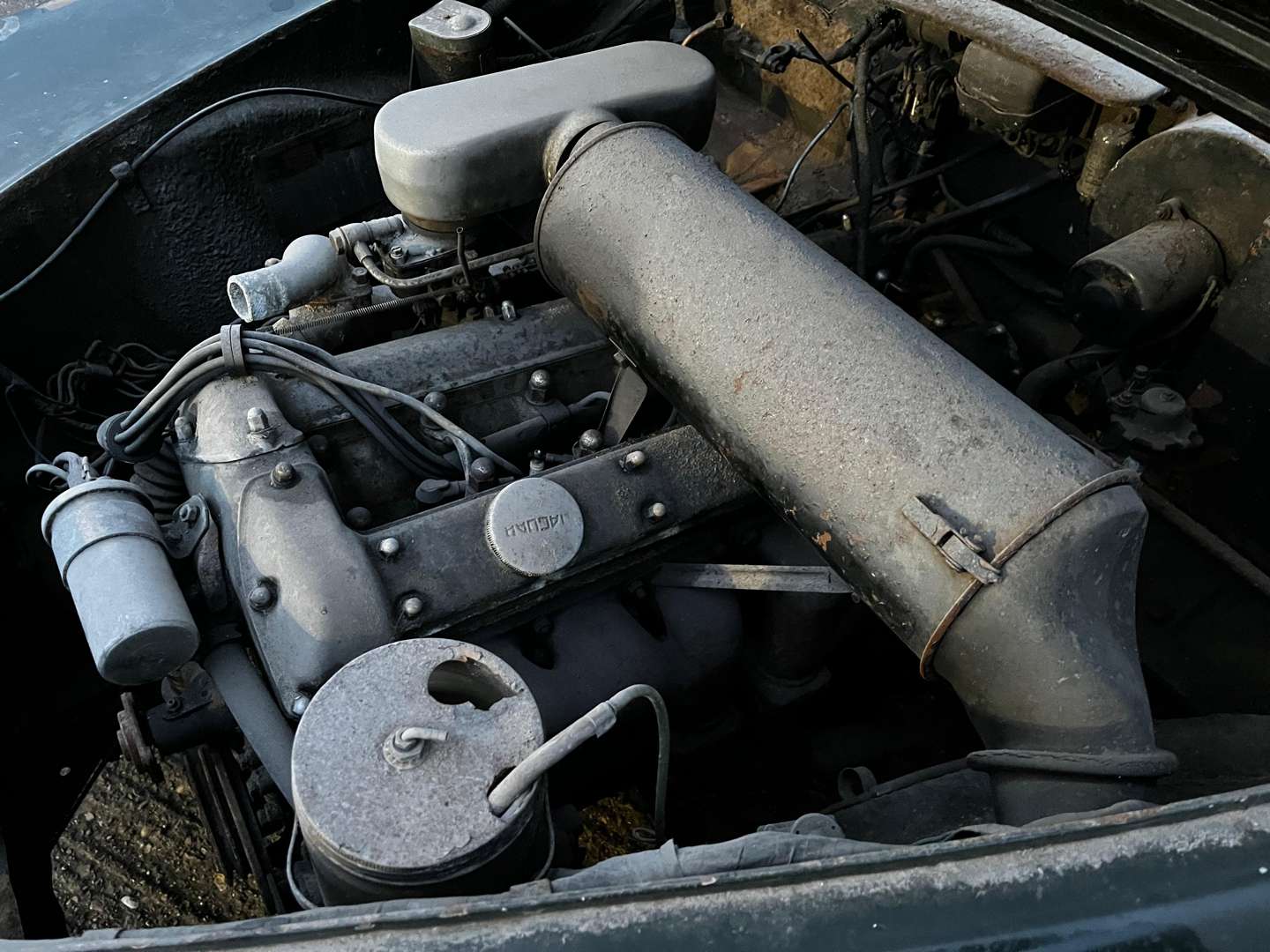 <p>1956 JAGUAR MKI</p>