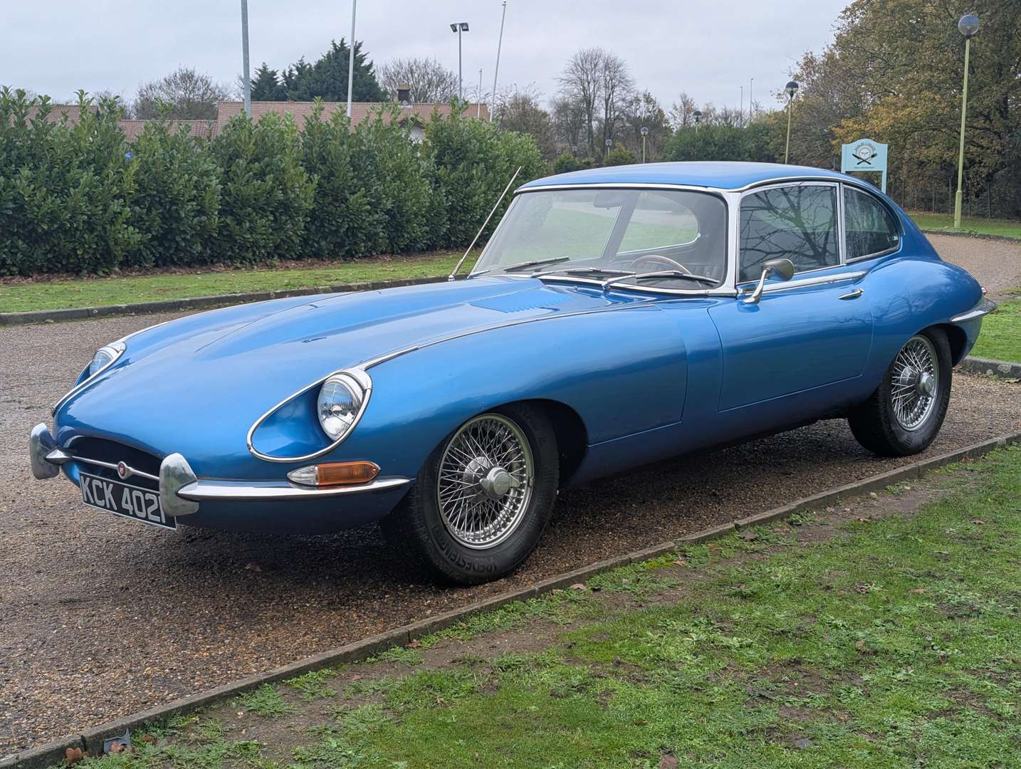 <p>1968 JAGUAR E-TYPE SERIES I 2+2 LHD</p>