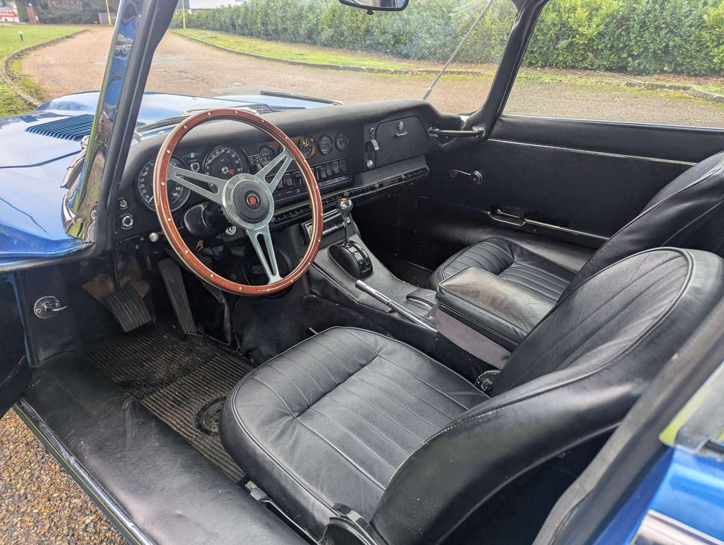 <p>1968 JAGUAR E-TYPE SERIES I 2+2 LHD</p>