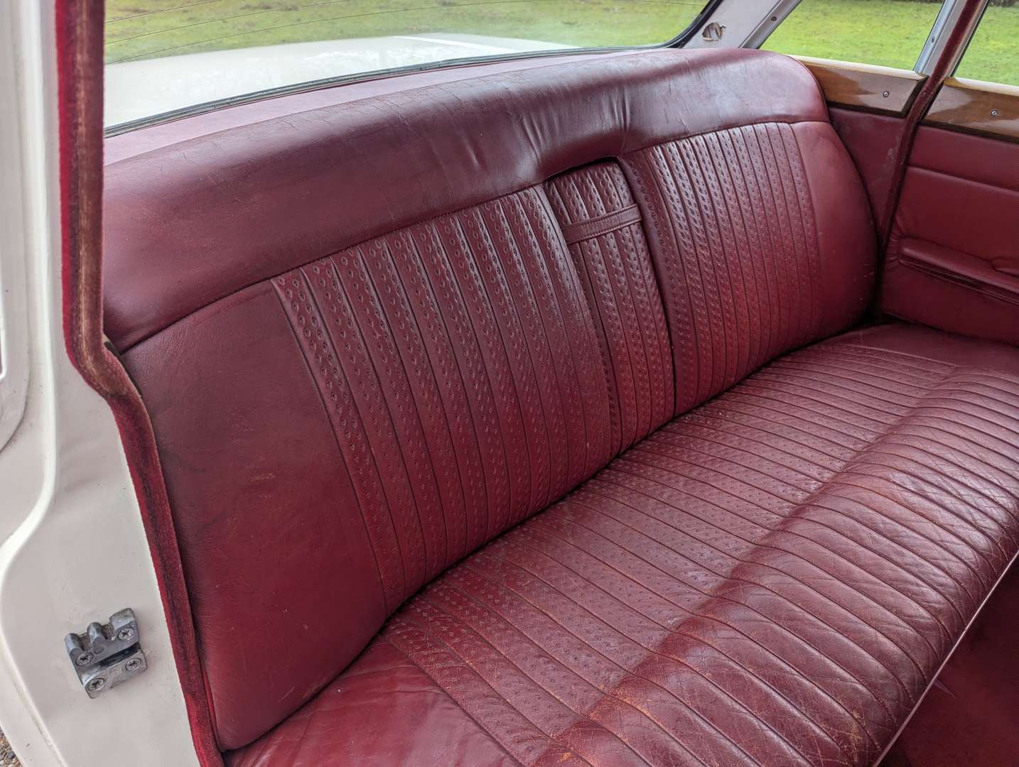 <p>1968 TRIUMPH 2000 AUTO</p>