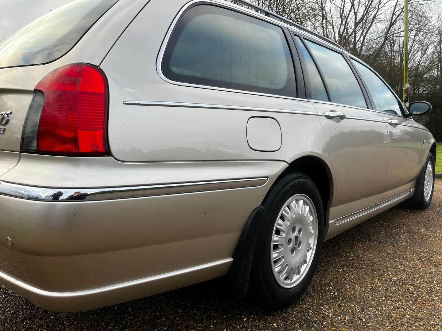 <p>2002 ROVER 75 2.5 CONNOISSEUR TOURER</p>