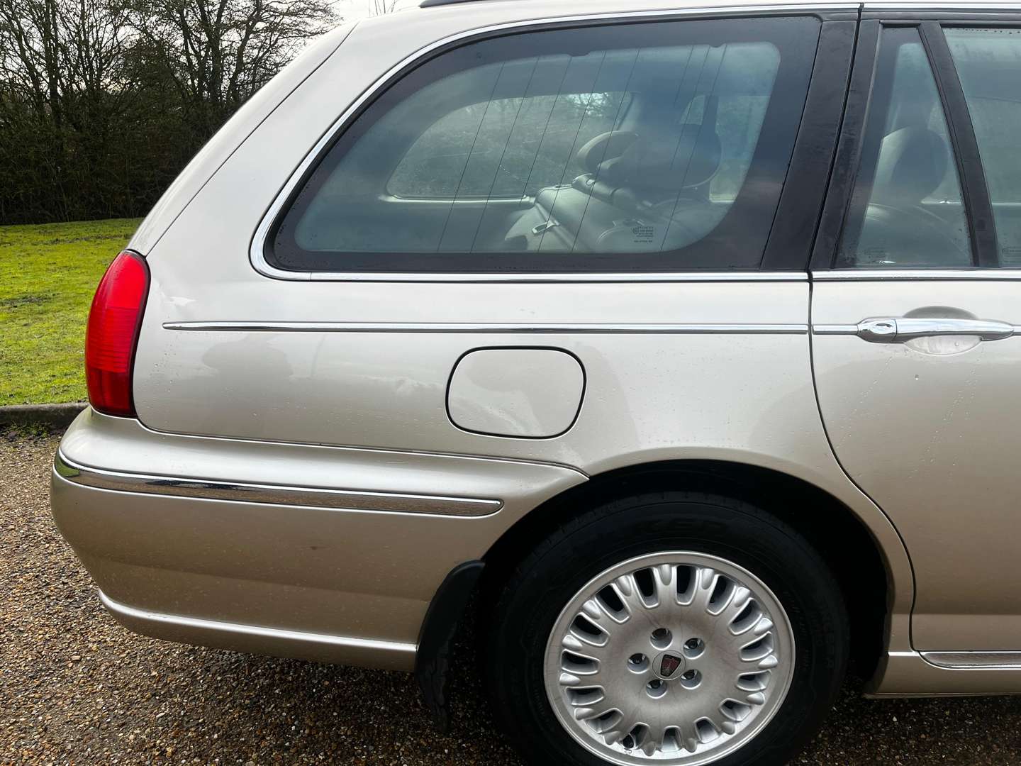 <p>2002 ROVER 75 2.5 CONNOISSEUR TOURER</p>