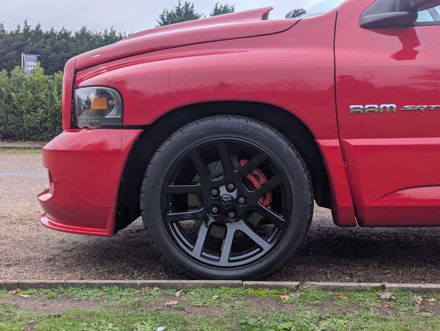 <p>2005 DODGE RAM SRT-10 LHD</p>