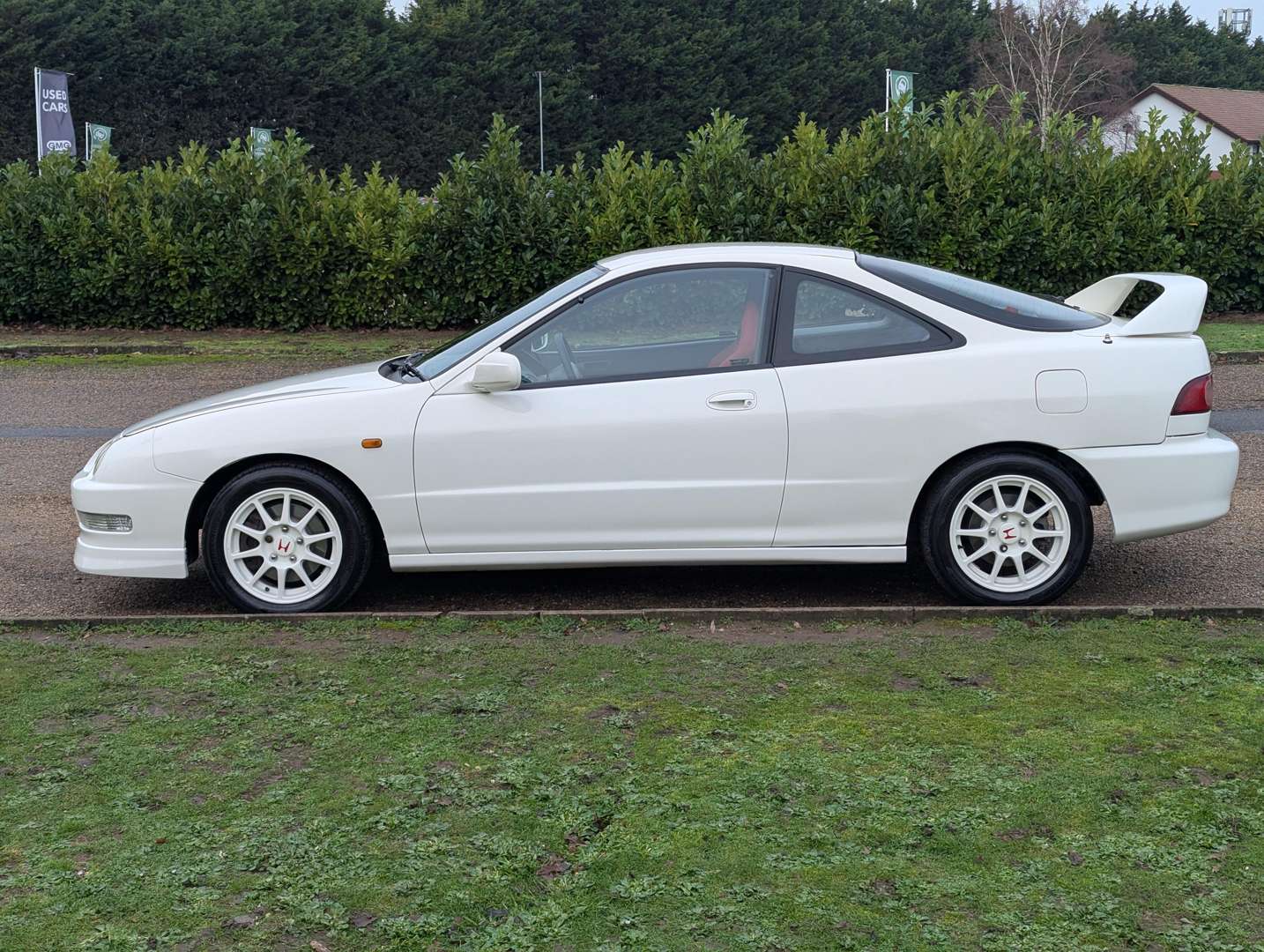 <p>1998 HONDA INTEGRA TYPE R DC2 - ONE REGISTERED OWNER FROM NEW</p>