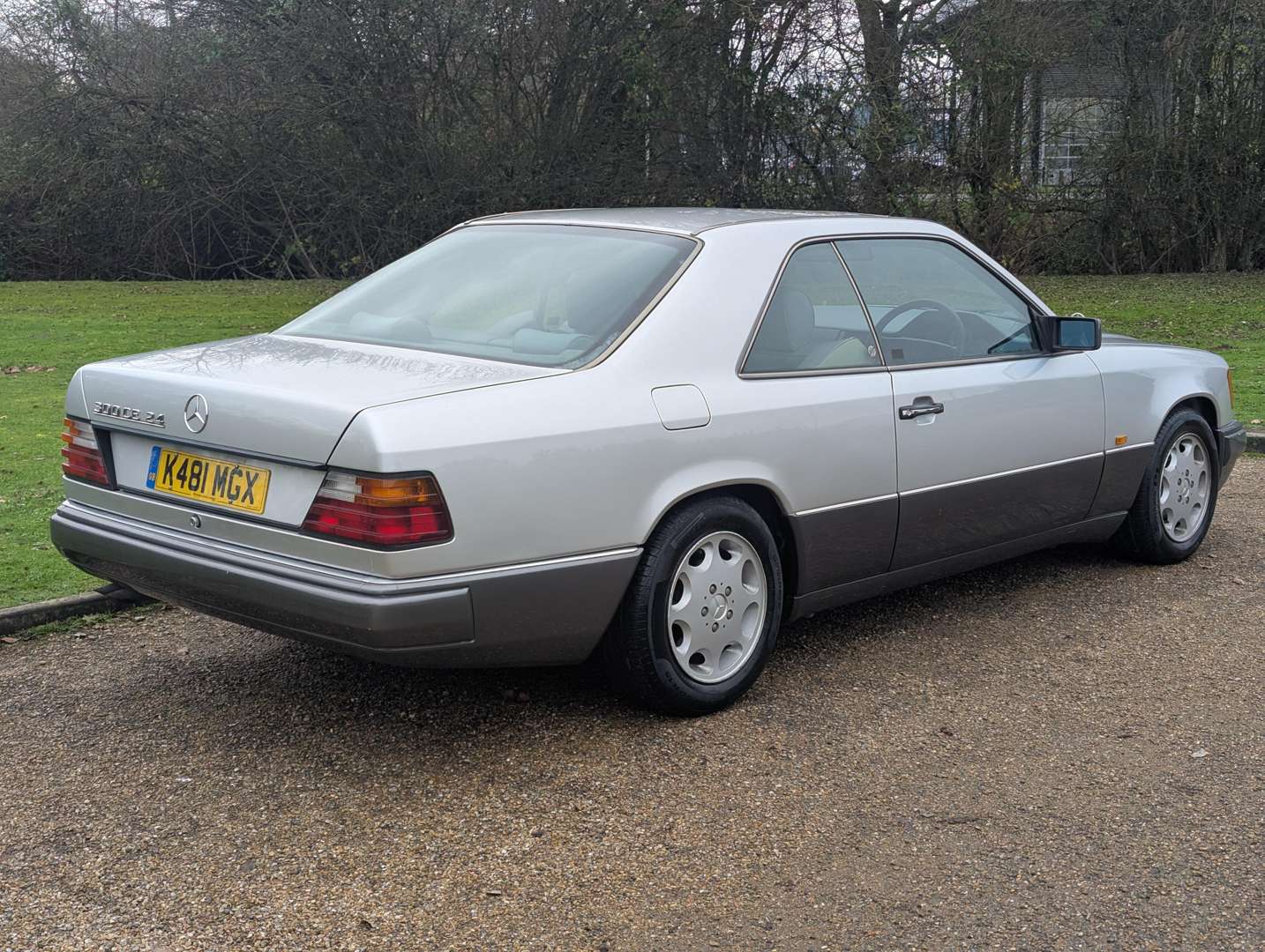 <p>1992 MERCEDES 300CE-24 C124 AUTO</p>