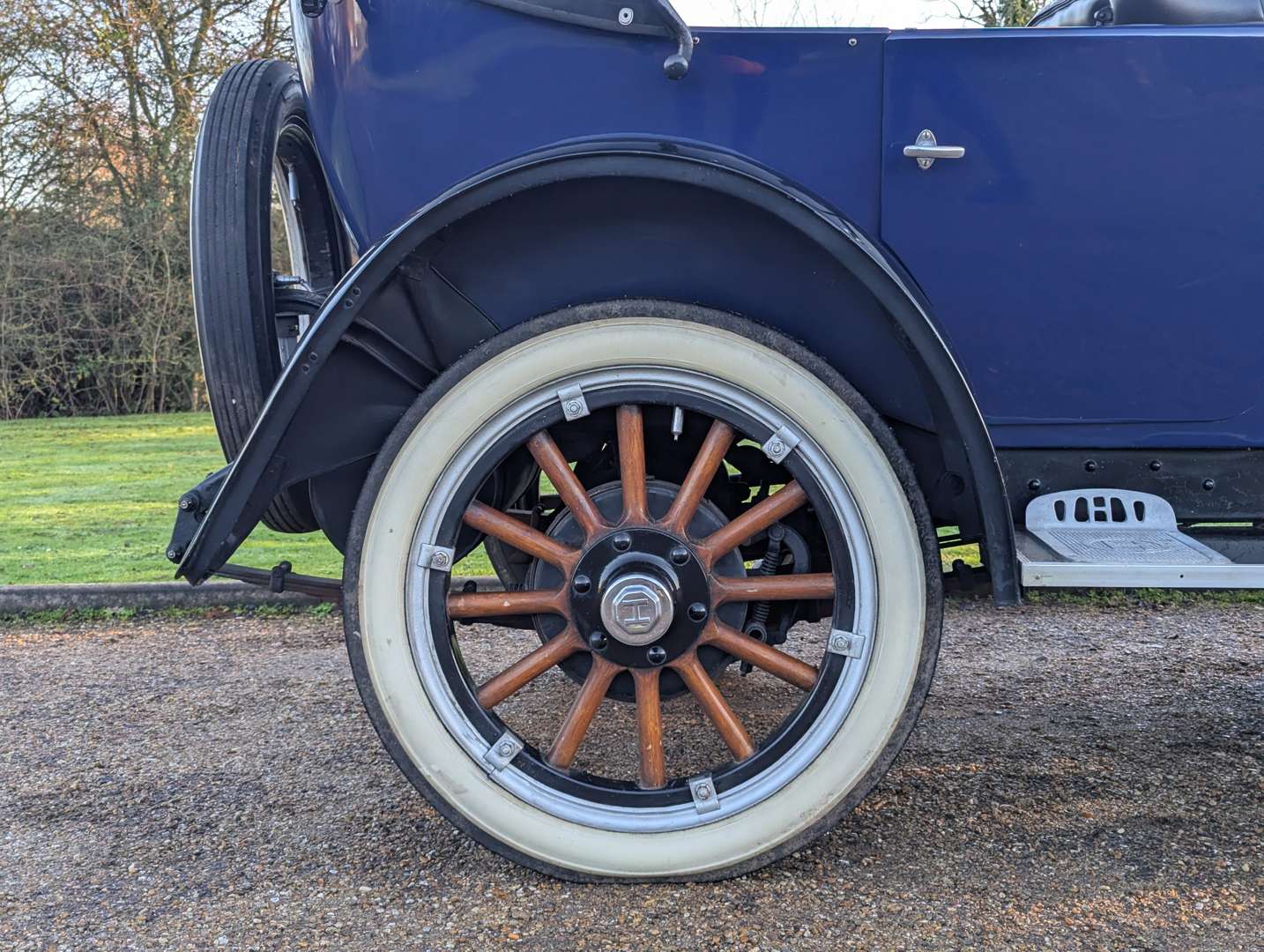 <p>1923 HUPMOBILE R11 FOUR DOOR TOURER LHD</p>