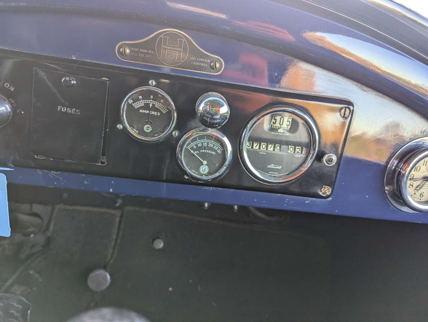 <p>1923 HUPMOBILE R11 FOUR DOOR TOURER LHD</p>