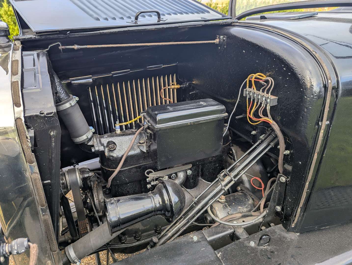 <p>1926 FORD MODEL T RUNABOUT LHD</p>