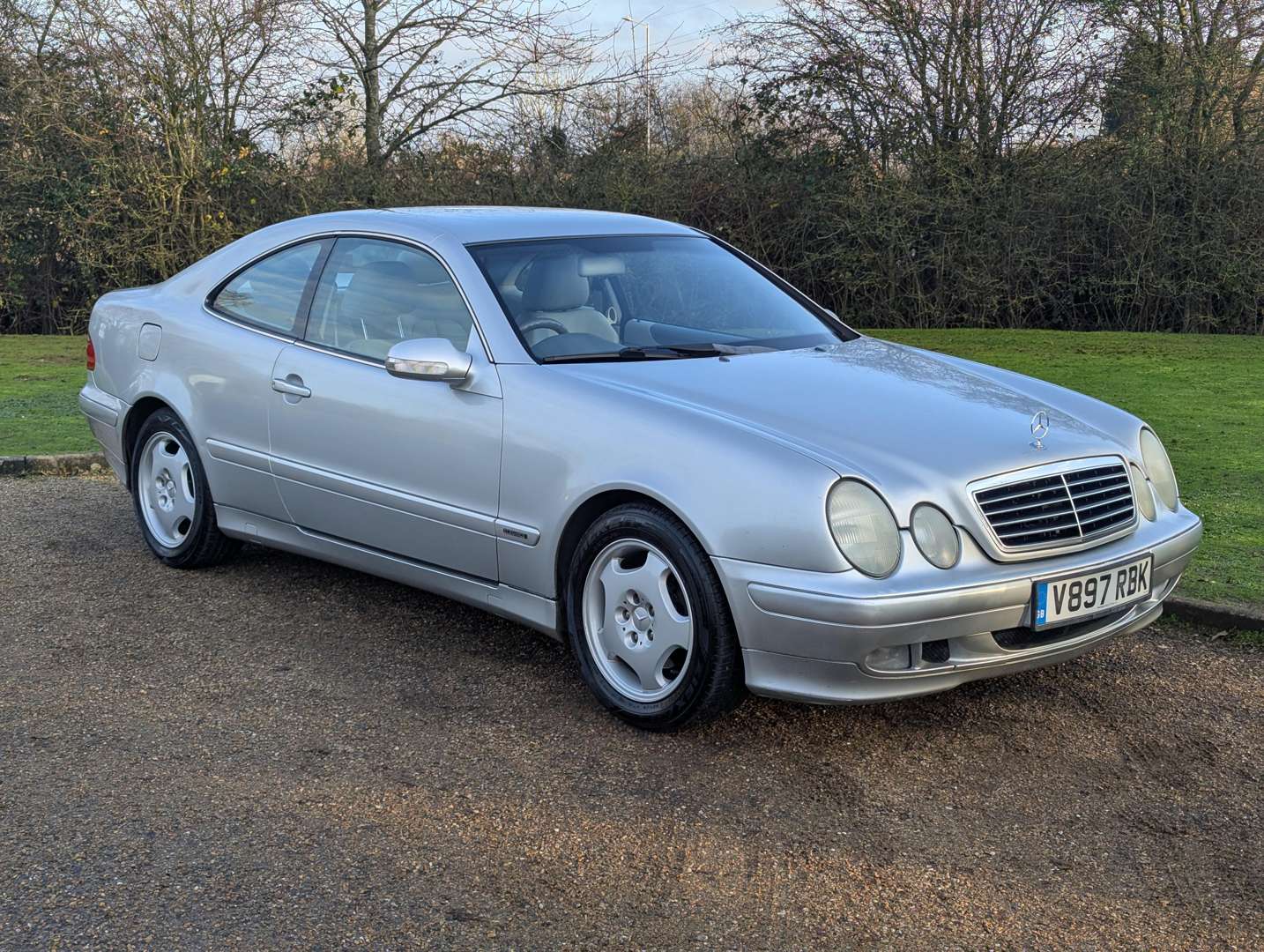 <p>2000 MERCEDES CLK 230 ELEGANCE KOMPRESSOR C208 AUTO</p>