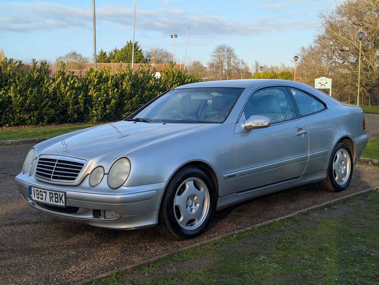 <p>2000 MERCEDES CLK 230 ELEGANCE KOMPRESSOR C208 AUTO</p>