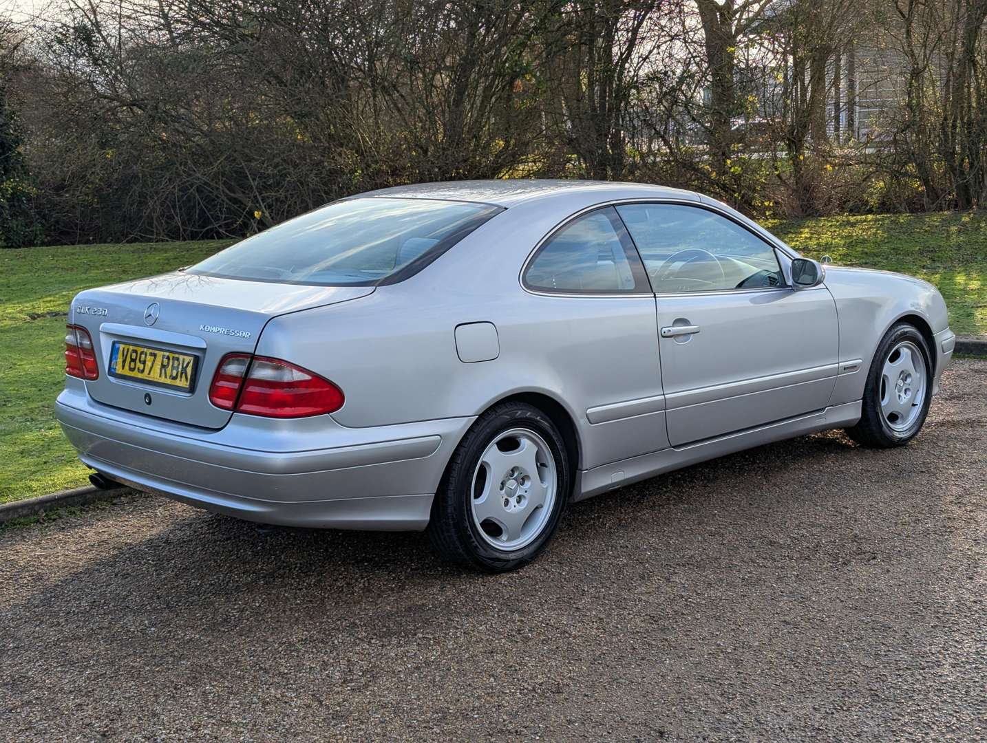 <p>2000 MERCEDES CLK 230 ELEGANCE KOMPRESSOR C208 AUTO</p>