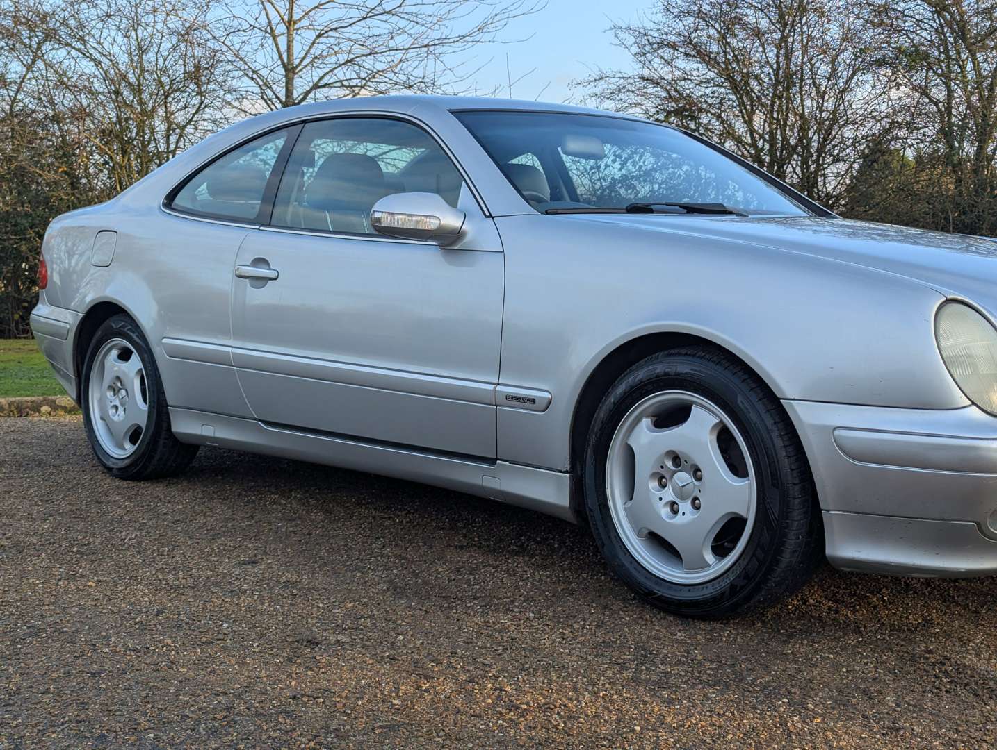 <p>2000 MERCEDES CLK 230 ELEGANCE KOMPRESSOR C208 AUTO</p>