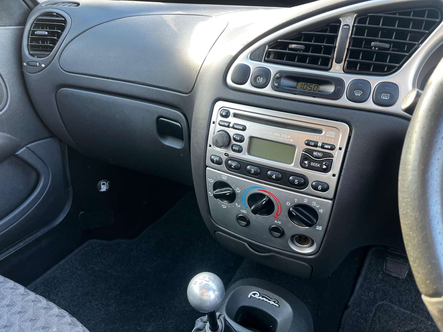 <p>2001 FORD PUMA</p>