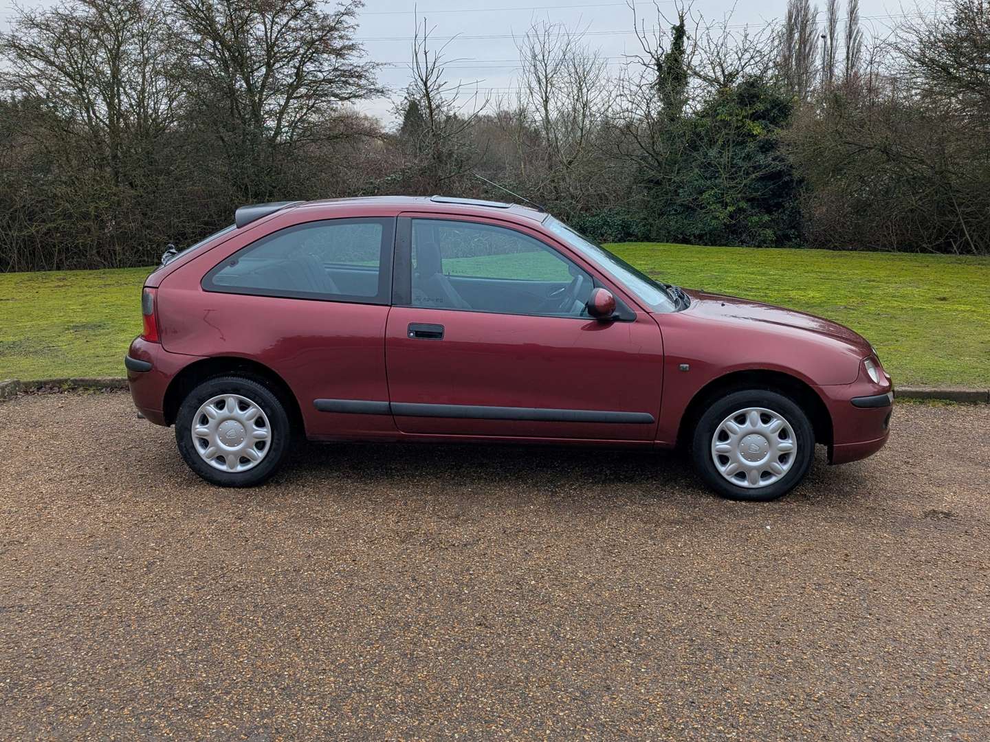 <p>2002 ROVER 25 16V</p>