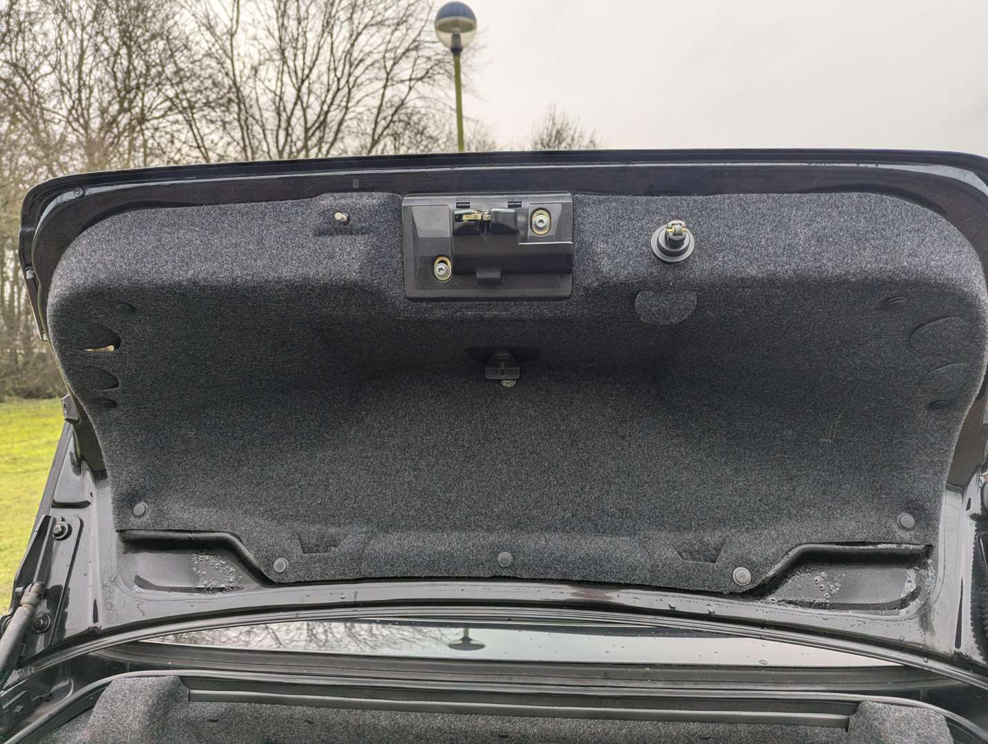 <p>1999 MERCEDES CLK230 AVANTGARDE CONVERTIBLE AUTO</p>