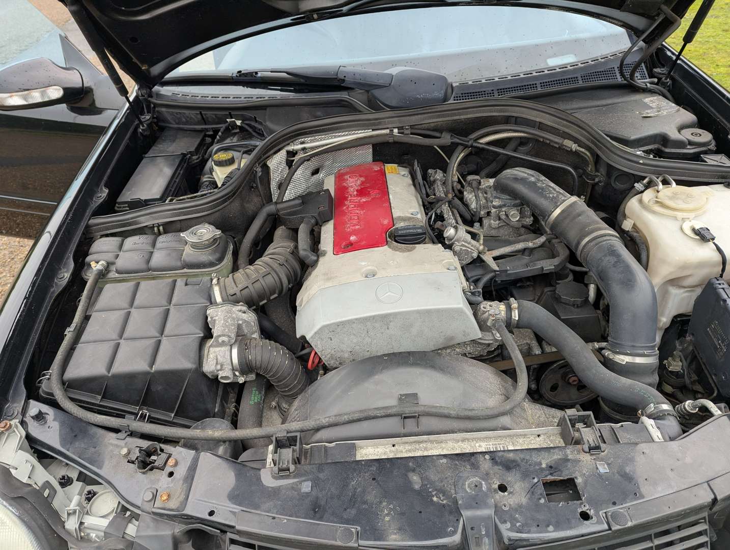 <p>1999 MERCEDES CLK230 AVANTGARDE CONVERTIBLE AUTO</p>