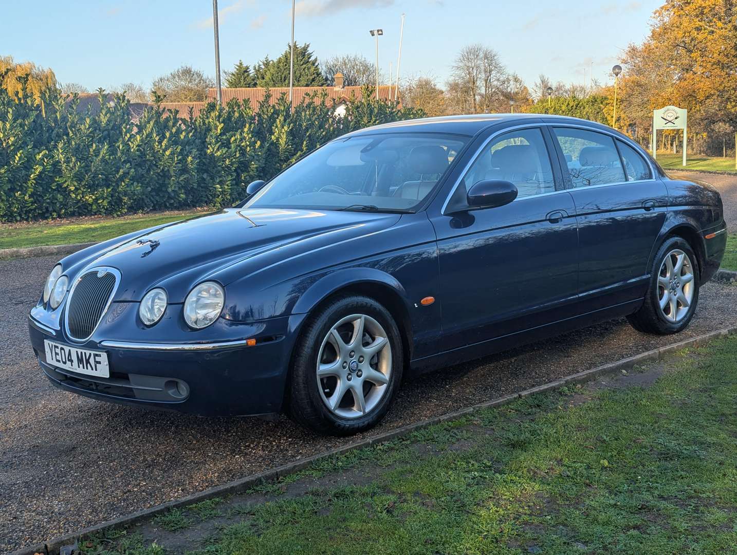 <p>2004 JAGUAR S-TYPE V6 SE AUTO</p>