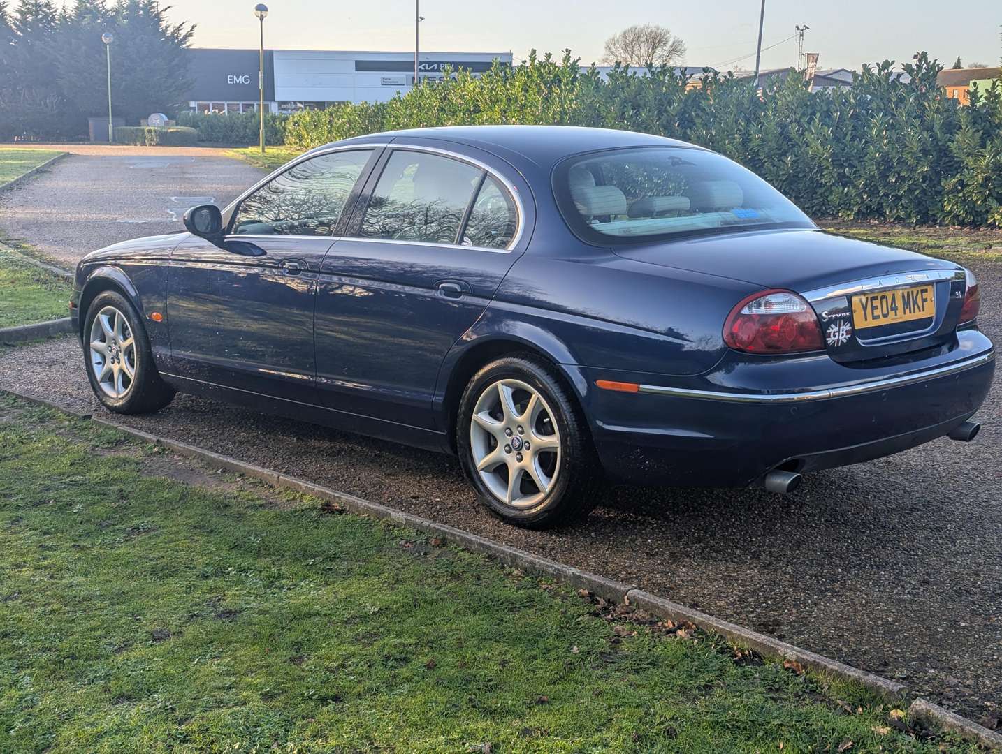 <p>2004 JAGUAR S-TYPE V6 SE AUTO</p>