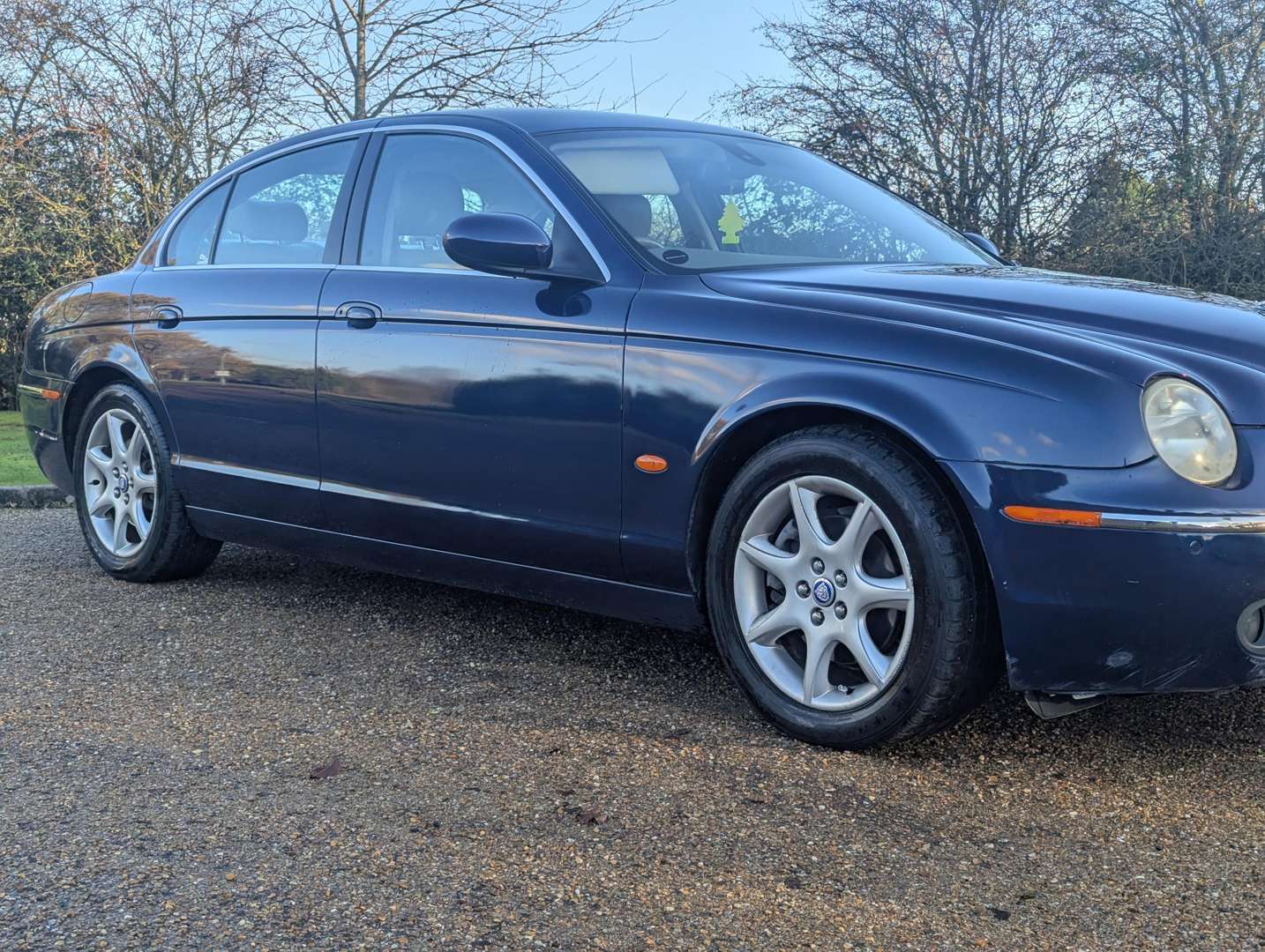 <p>2004 JAGUAR S-TYPE V6 SE AUTO</p>