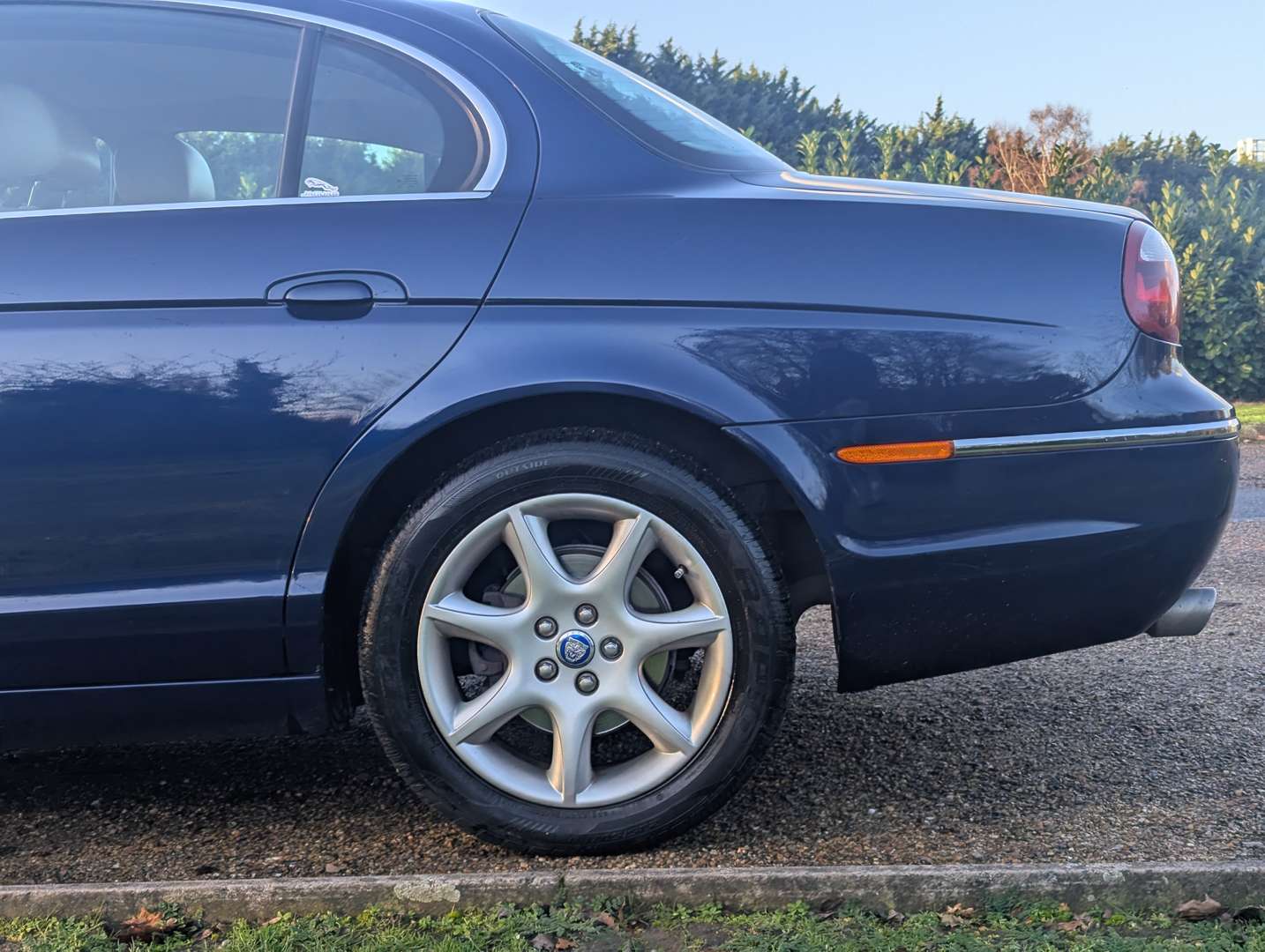 <p>2004 JAGUAR S-TYPE V6 SE AUTO</p>