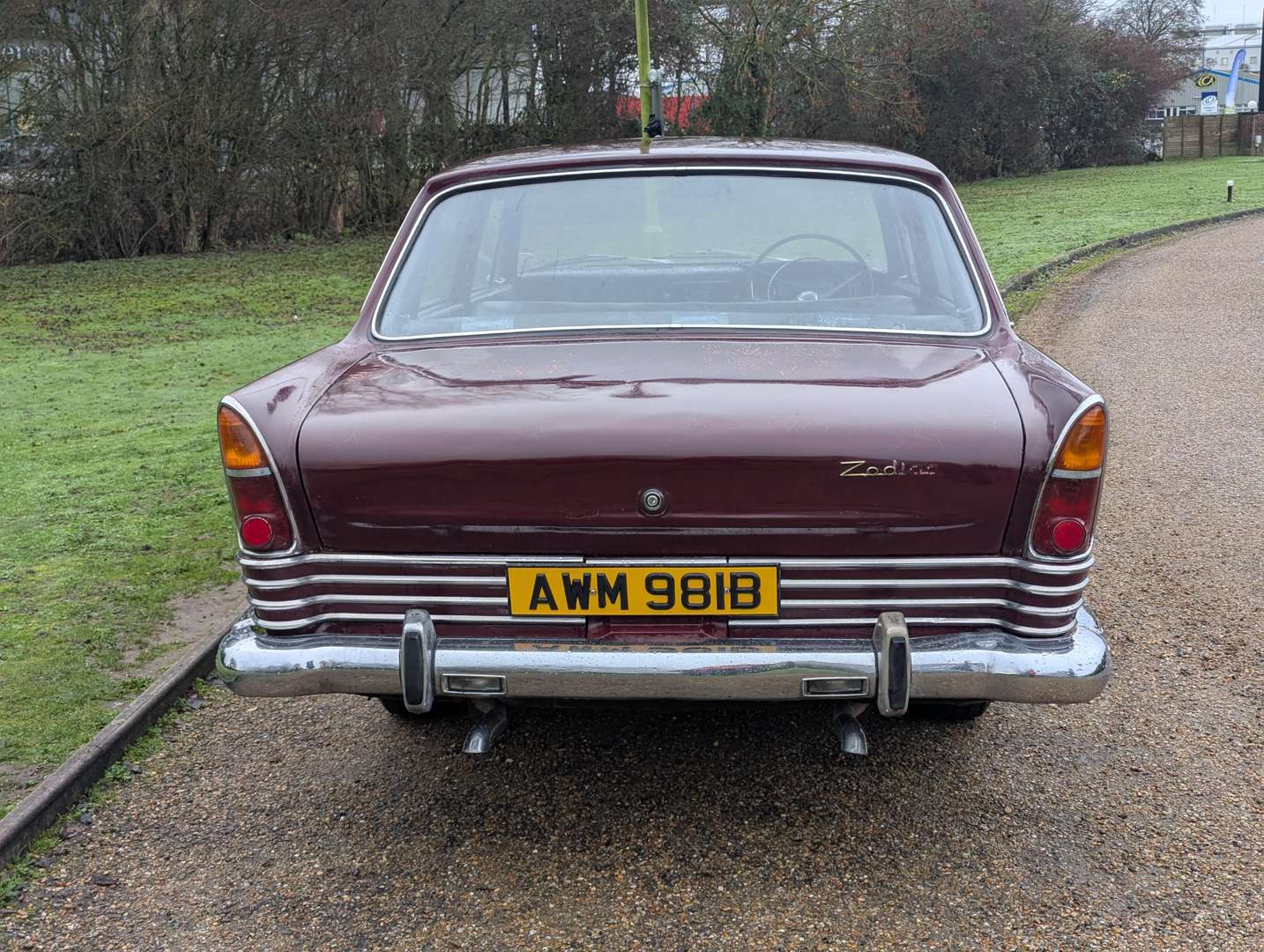 <p>1964 FORD ZODIAC MKIII</p>