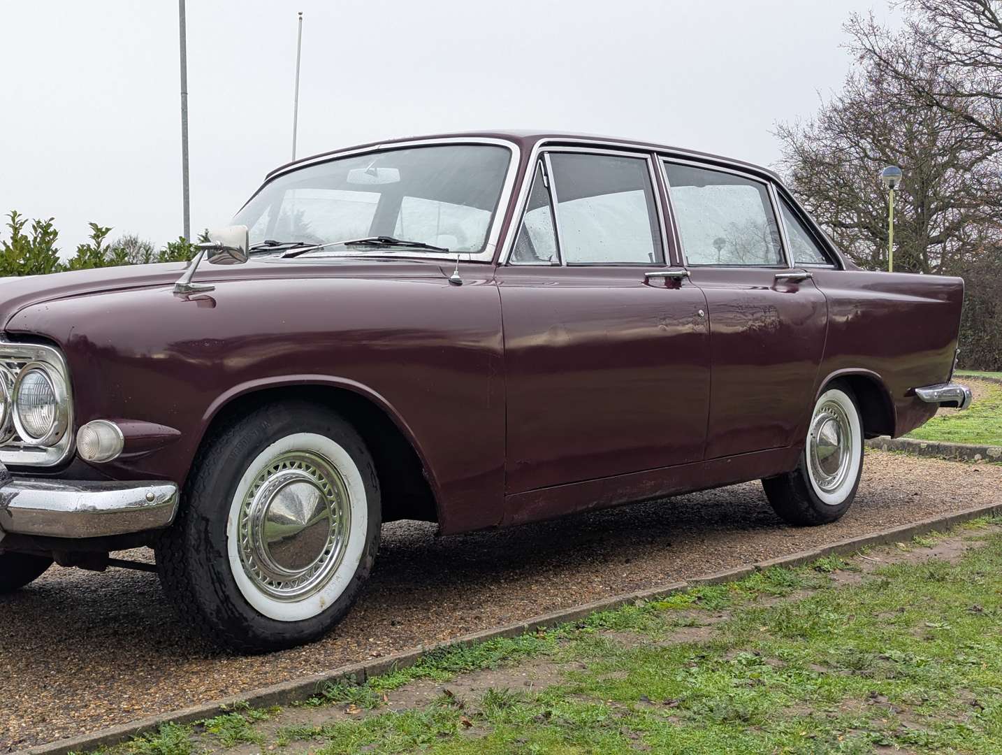 <p>1964 FORD ZODIAC MKIII</p>