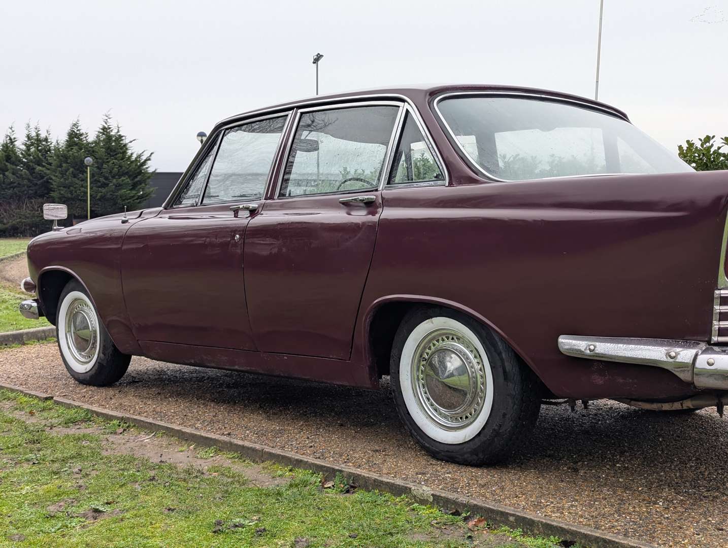 <p>1964 FORD ZODIAC MKIII</p>