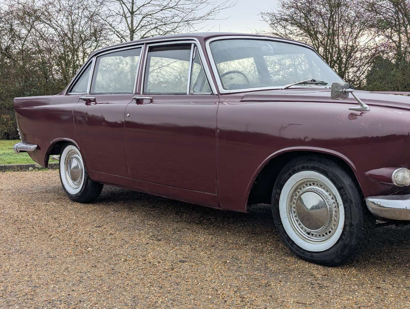 <p>1964 FORD ZODIAC MKIII</p>