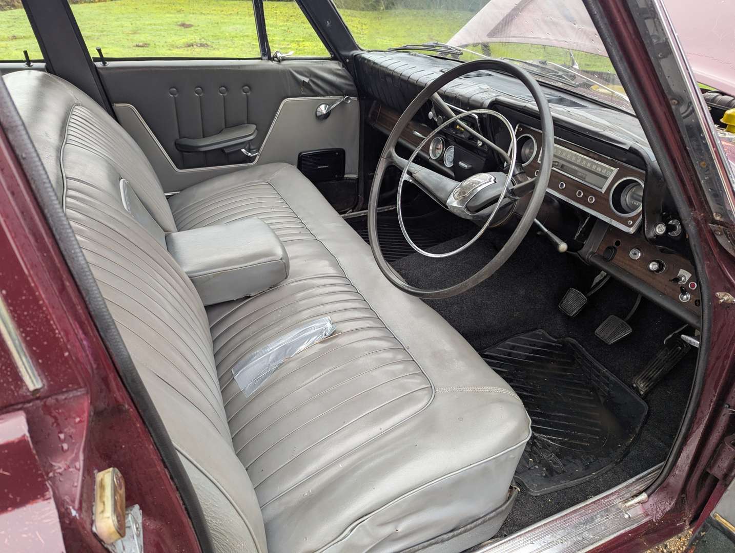 <p>1964 FORD ZODIAC MKIII</p>