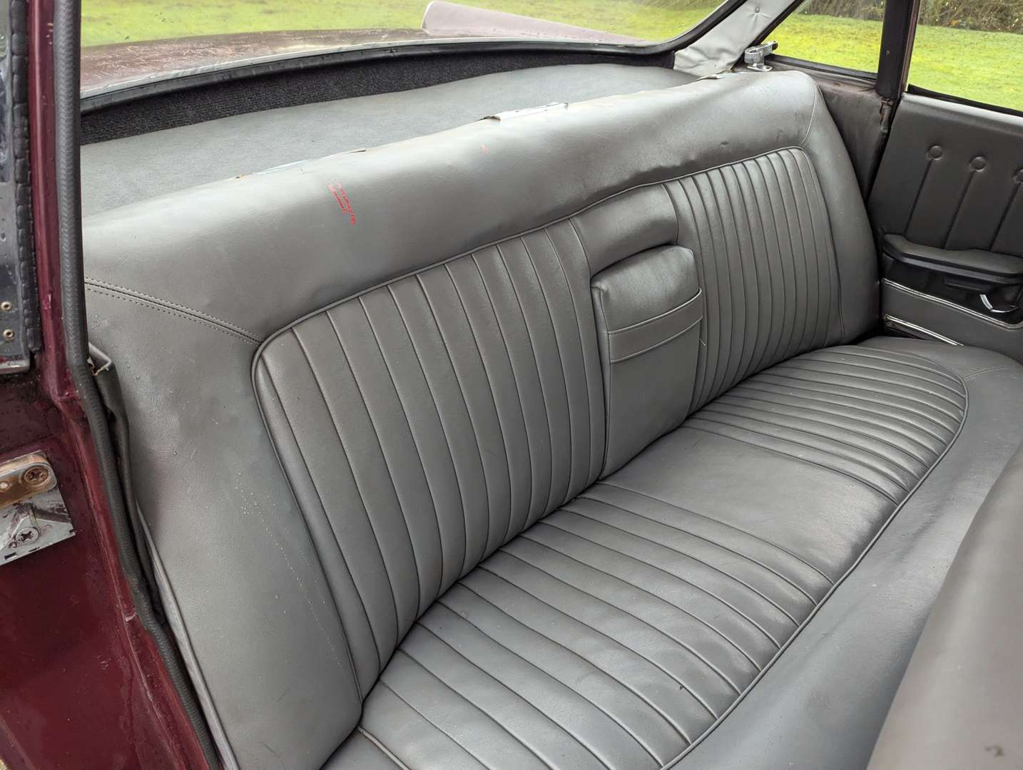 <p>1964 FORD ZODIAC MKIII</p>