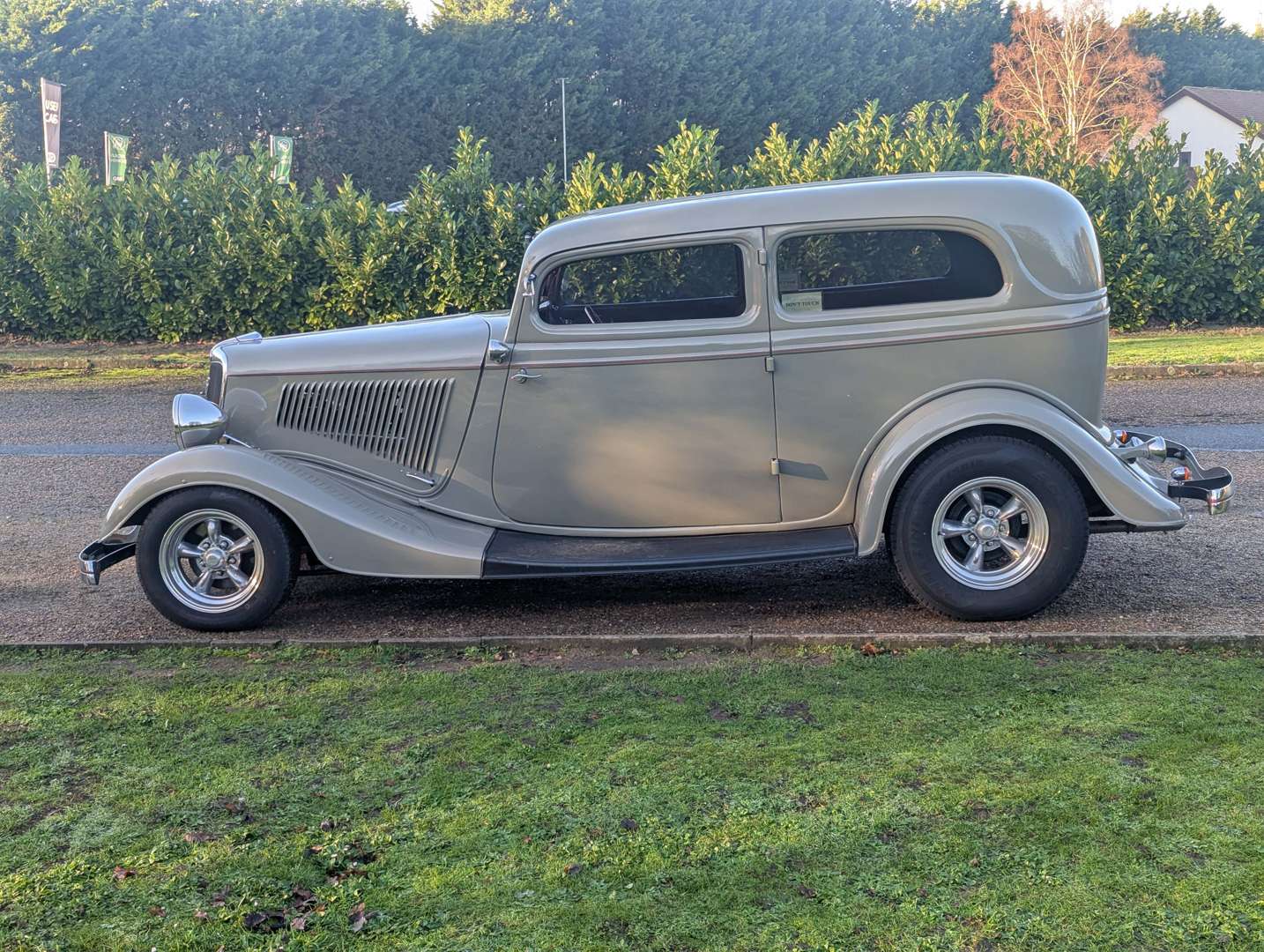 <p>1934 FORD TUDOR SEDAN LHD</p>