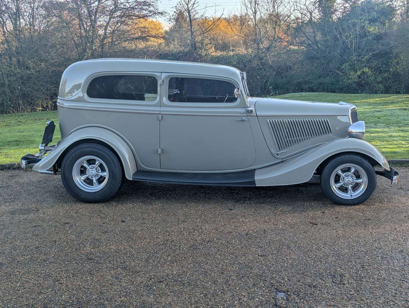 <p>1934 FORD TUDOR SEDAN LHD</p>