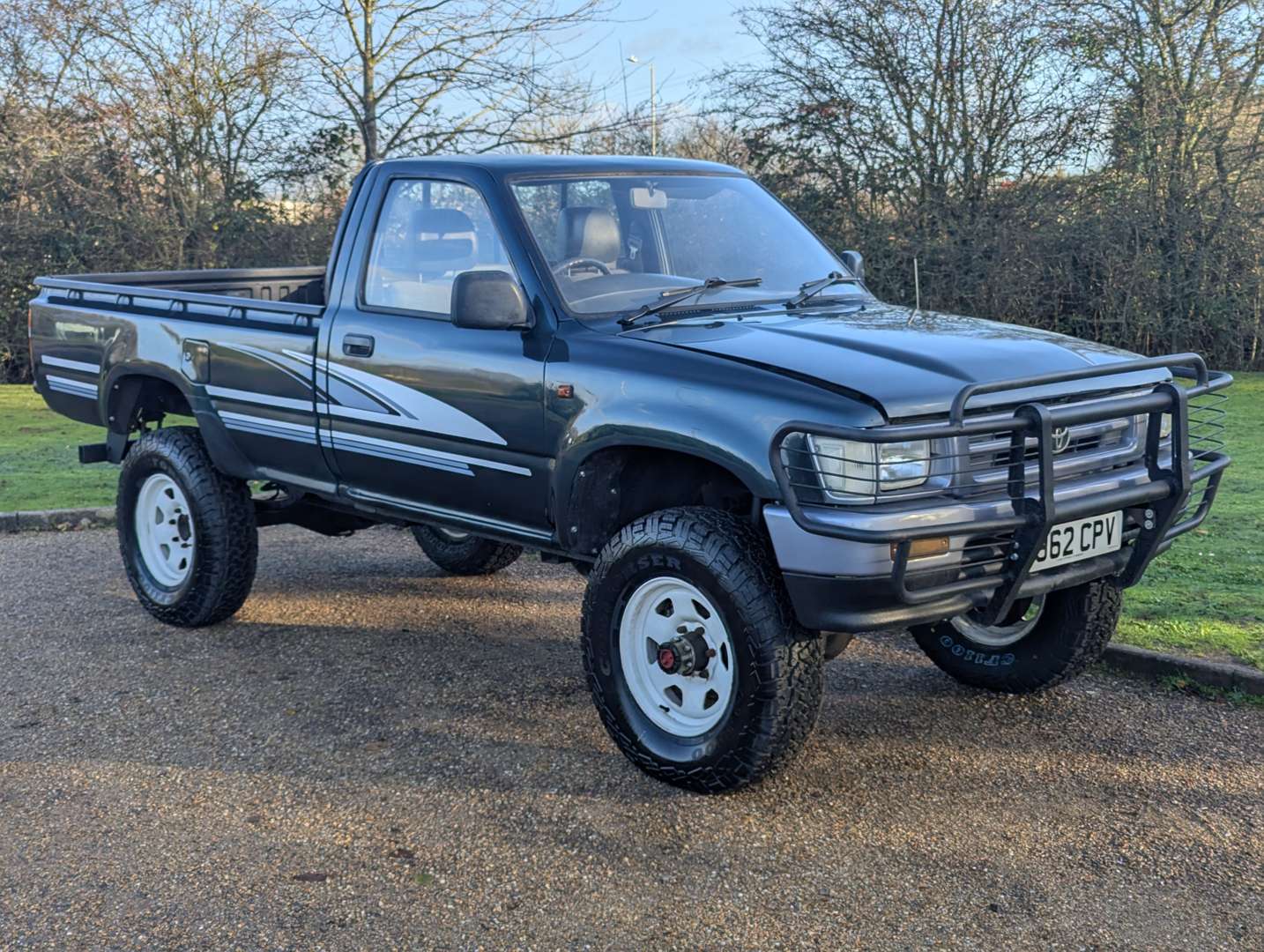 <p>1994 TOYOTA HI-LUX 4X4 PICK-UP</p>