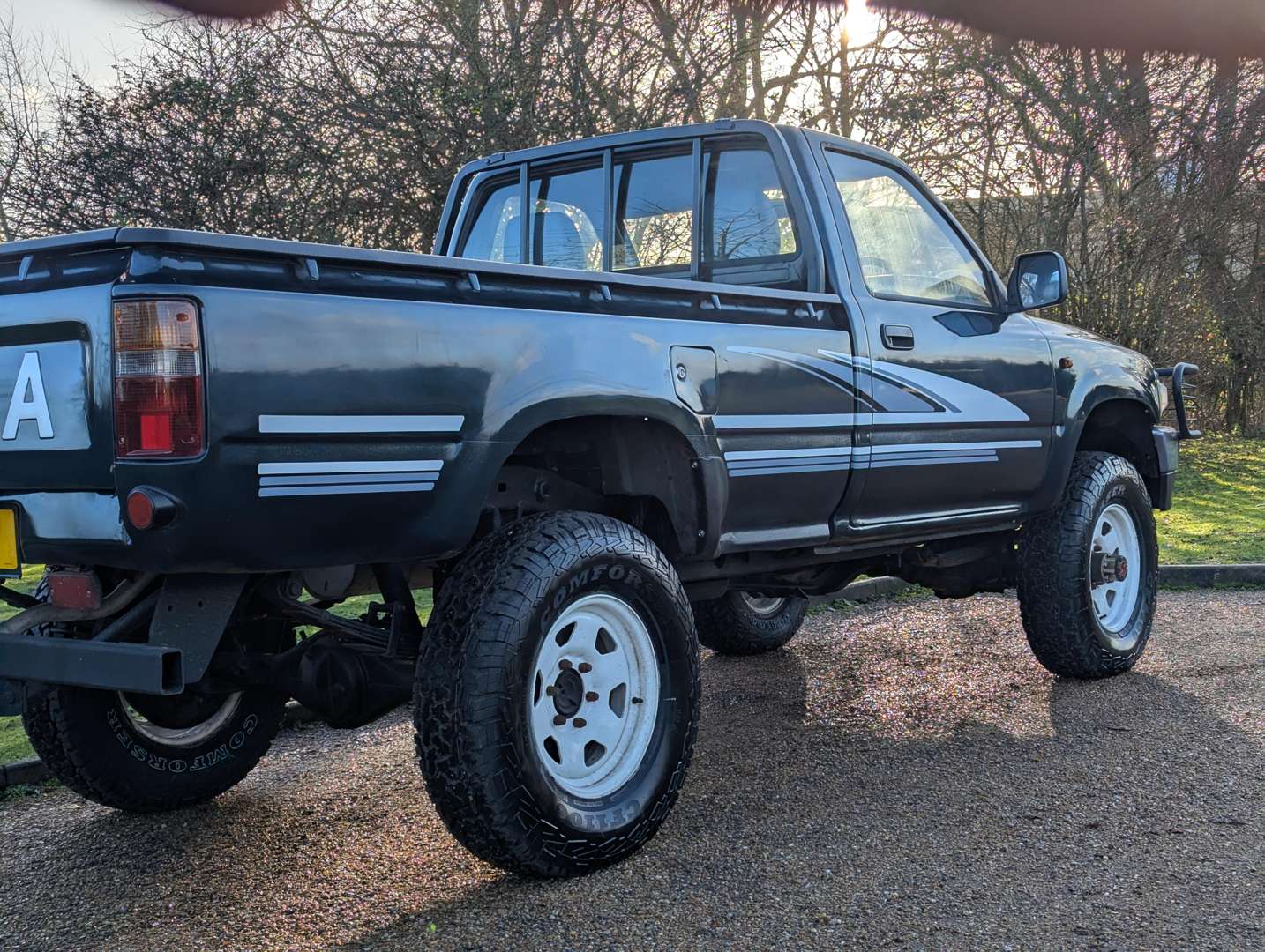 <p>1994 TOYOTA HI-LUX 4X4 PICK-UP</p>