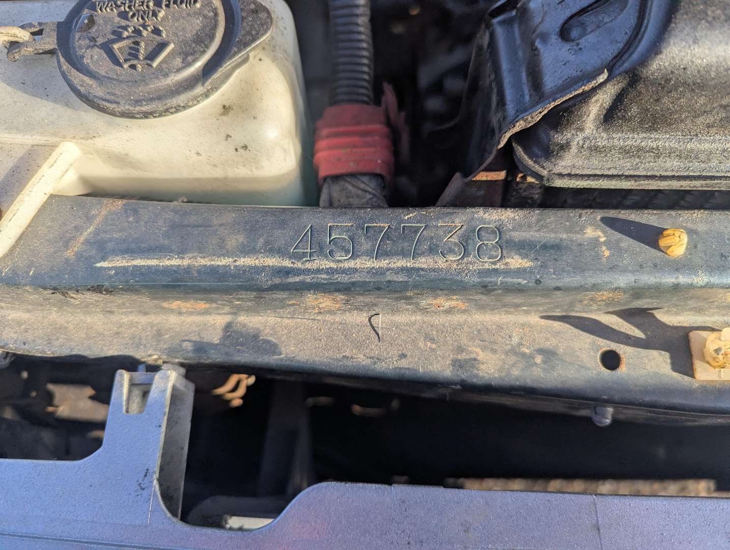 <p>1994 TOYOTA HI-LUX 4X4 PICK-UP</p>