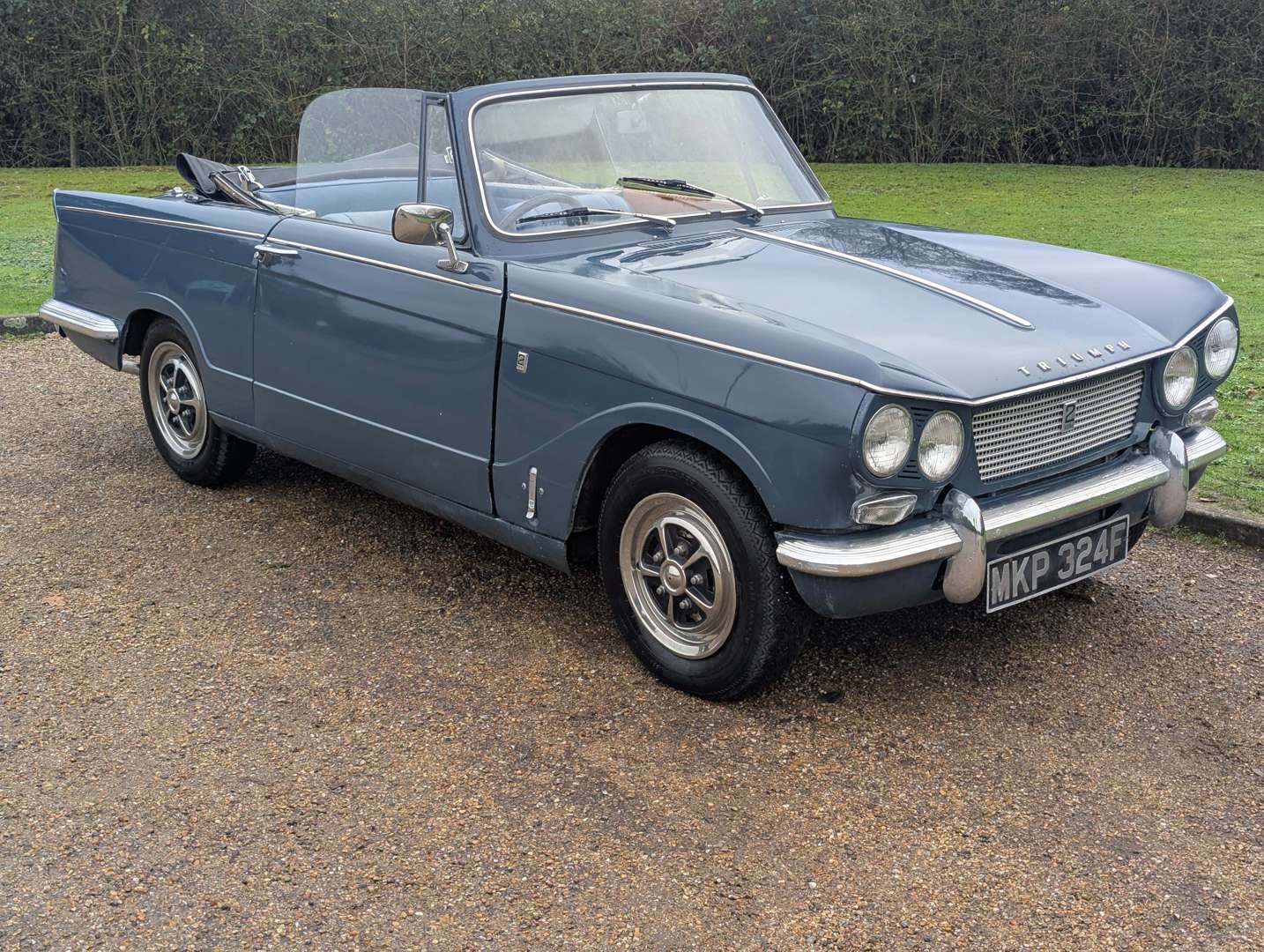<p>1968 TRIUMPH VITESSE 2.0 CONVERTIBLE</p>