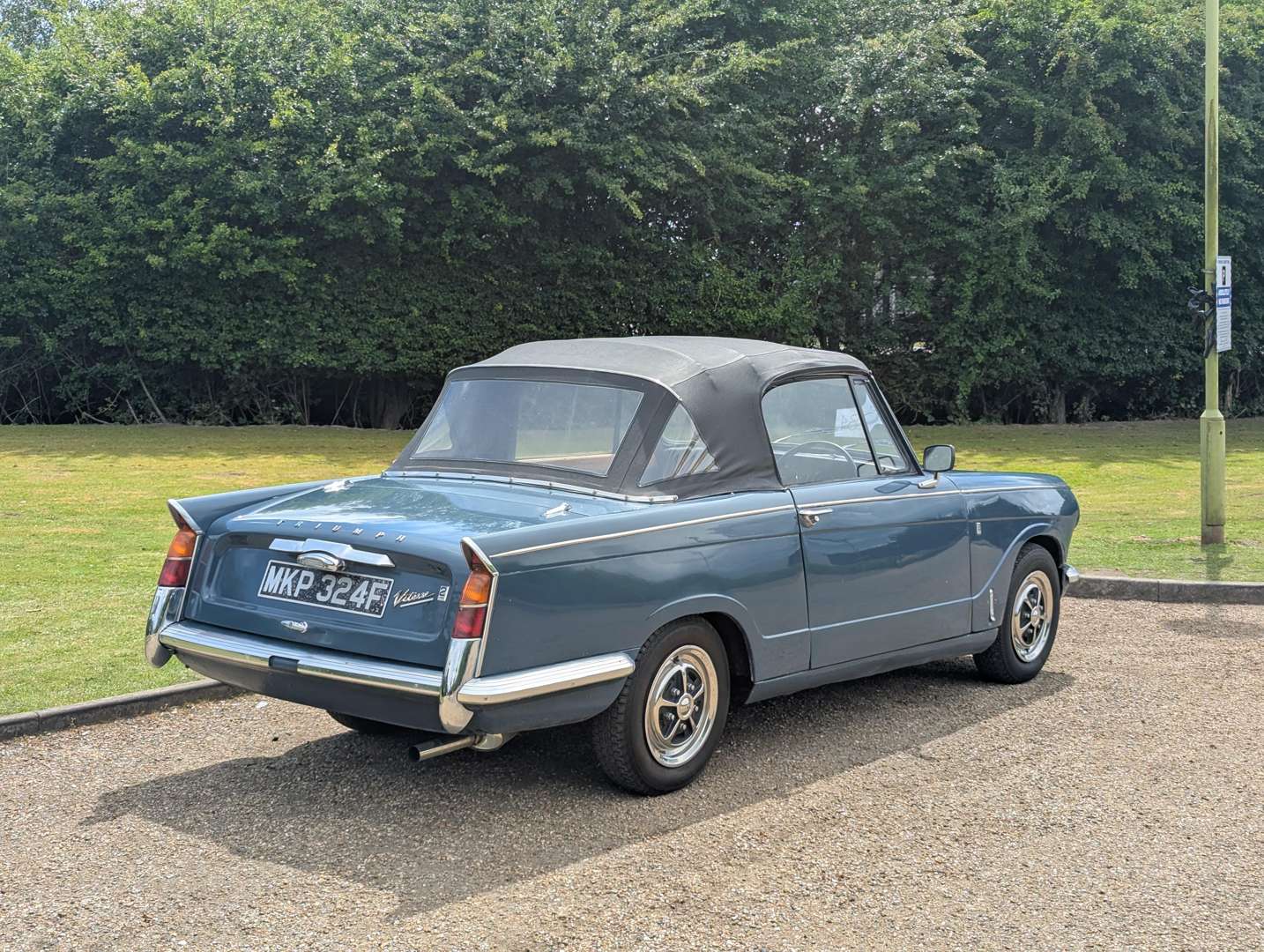 <p>1968 TRIUMPH VITESSE 2.0 CONVERTIBLE</p>
