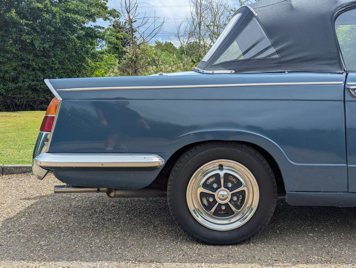 <p>1968 TRIUMPH VITESSE 2.0 CONVERTIBLE</p>