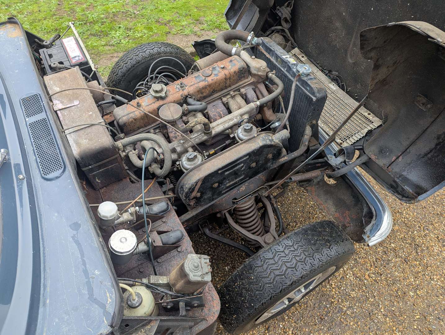 <p>1968 TRIUMPH VITESSE 2.0 CONVERTIBLE</p>