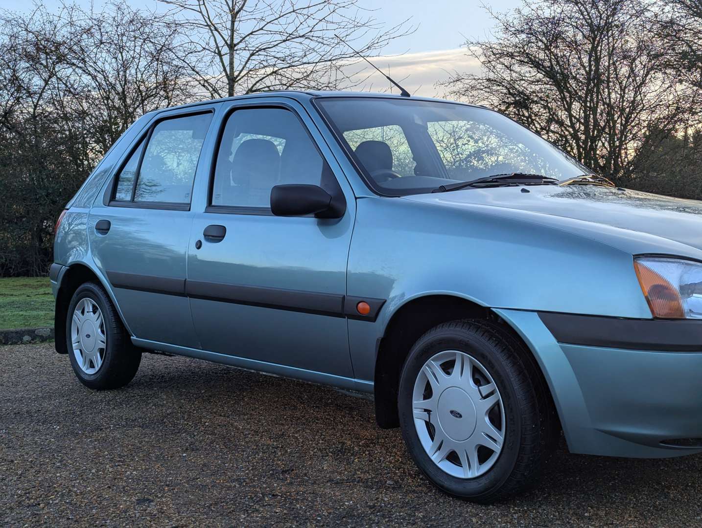 <p>2000 FORD FIESTA LX - ONE REGISTERED OWNER, 4400 MILES FROM NEW</p>