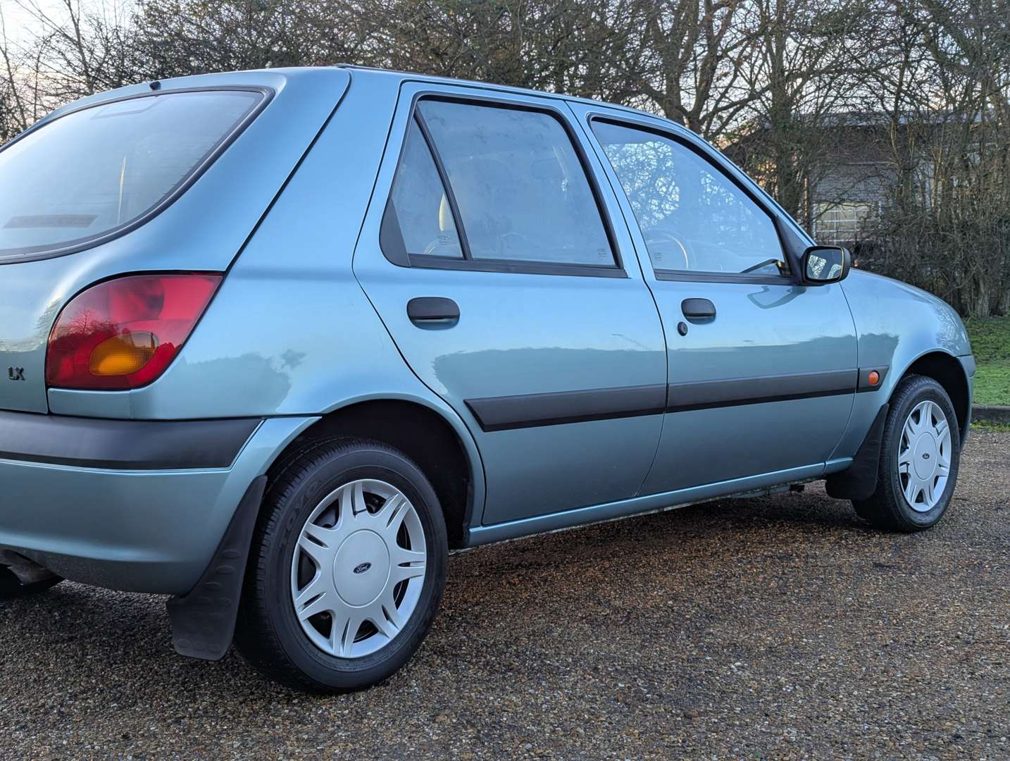 <p>2000 FORD FIESTA LX - ONE REGISTERED OWNER, 4400 MILES FROM NEW</p>