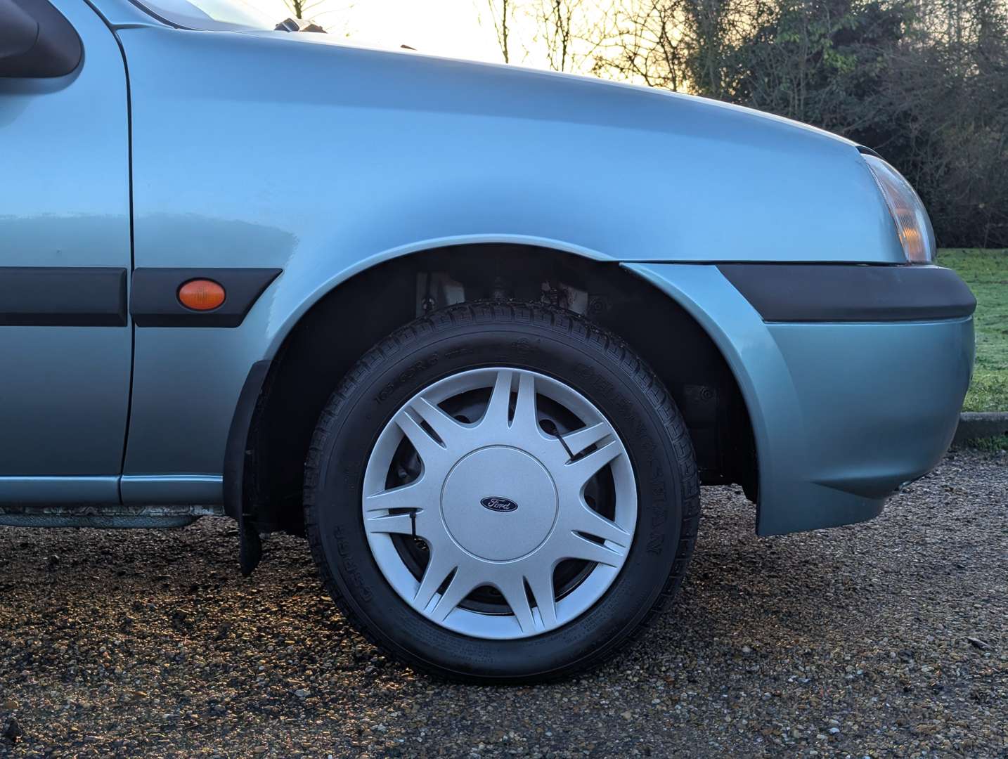 <p>2000 FORD FIESTA LX - ONE REGISTERED OWNER, 4400 MILES FROM NEW</p>