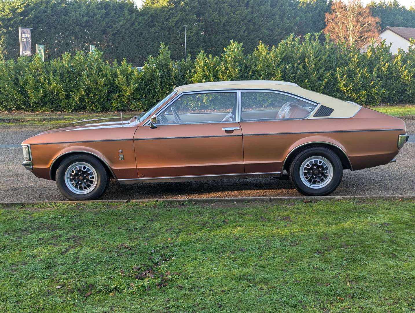 <p>1975 FORD GRANADA 3.0 AUTO MKI COUPE</p>
