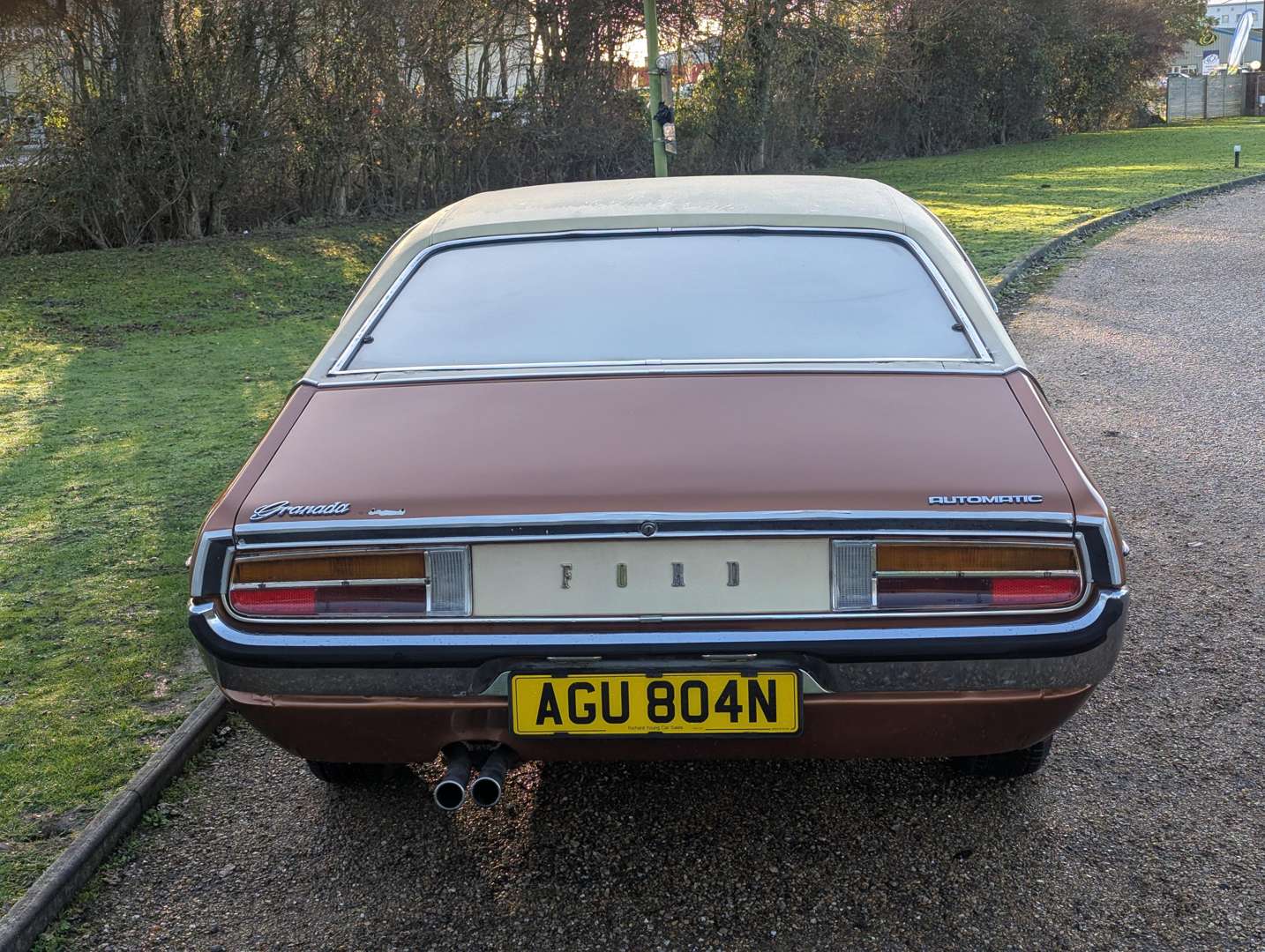 <p>1975 FORD GRANADA 3.0 AUTO MKI COUPE</p>