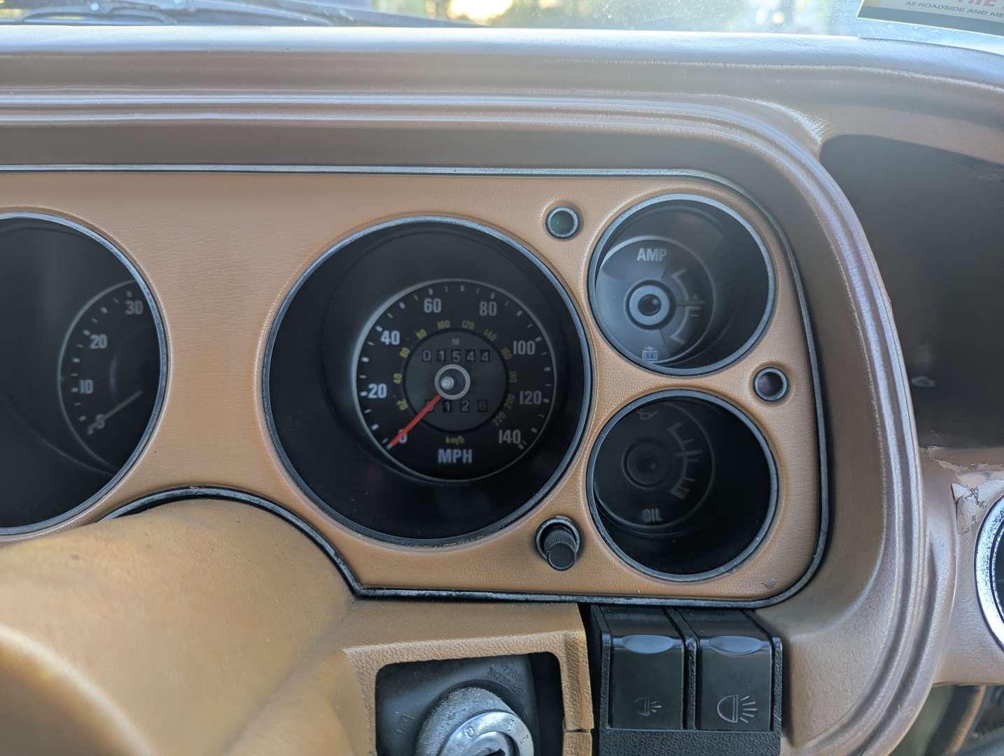 <p>1975 FORD GRANADA 3.0 AUTO MKI COUPE</p>