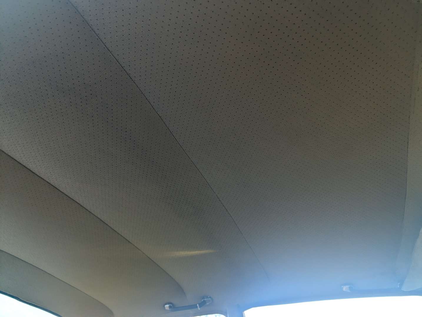 <p>1975 FORD GRANADA 3.0 AUTO MKI COUPE</p>