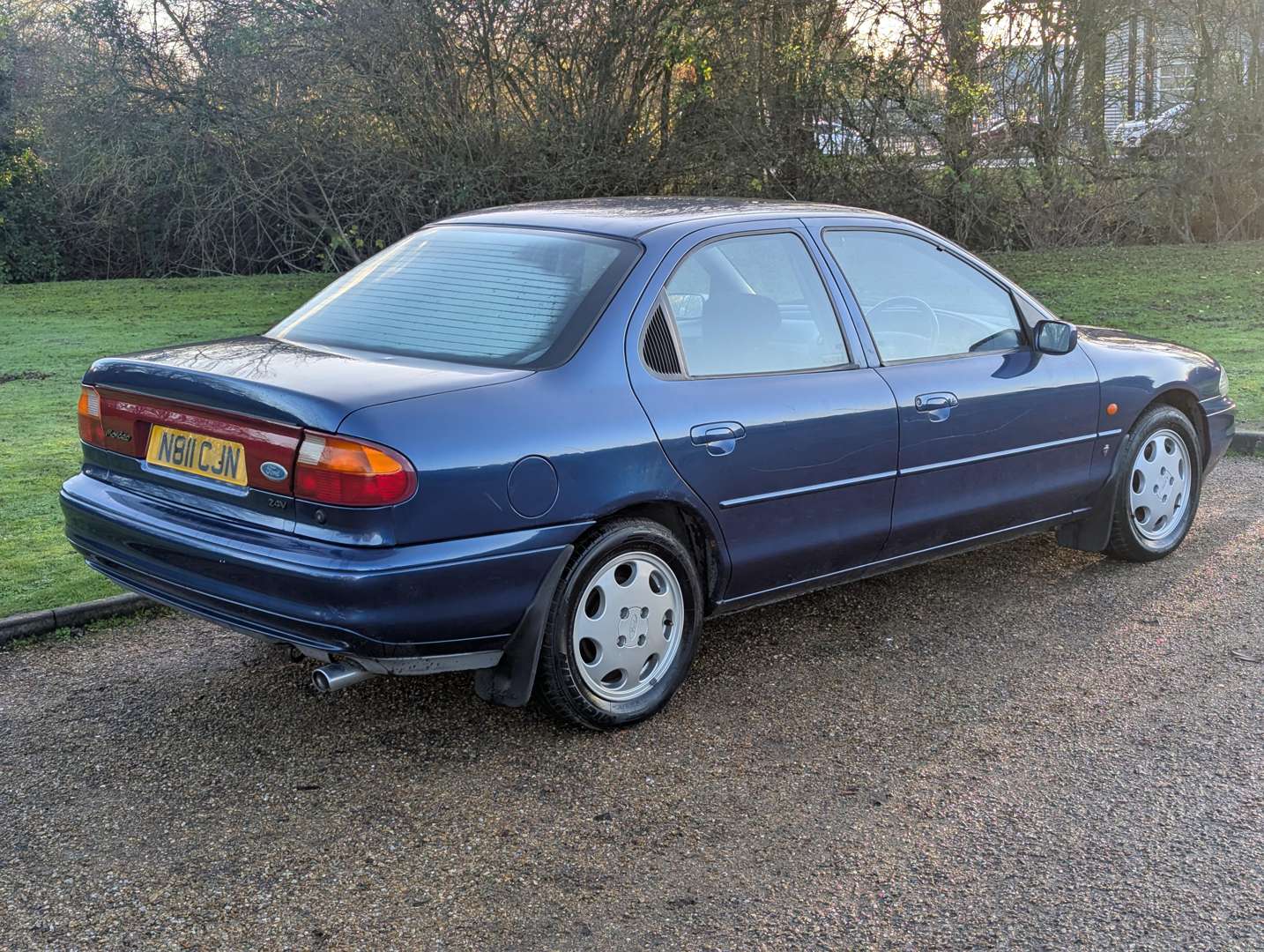 <p>1995 FORD MONDEO GHIA 24V AUTO MKI</p>