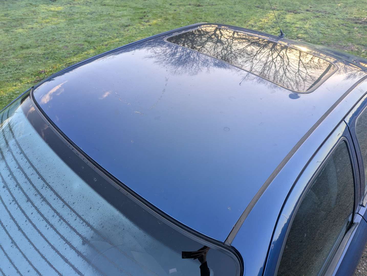 <p>1995 FORD MONDEO GHIA 24V AUTO MKI</p>