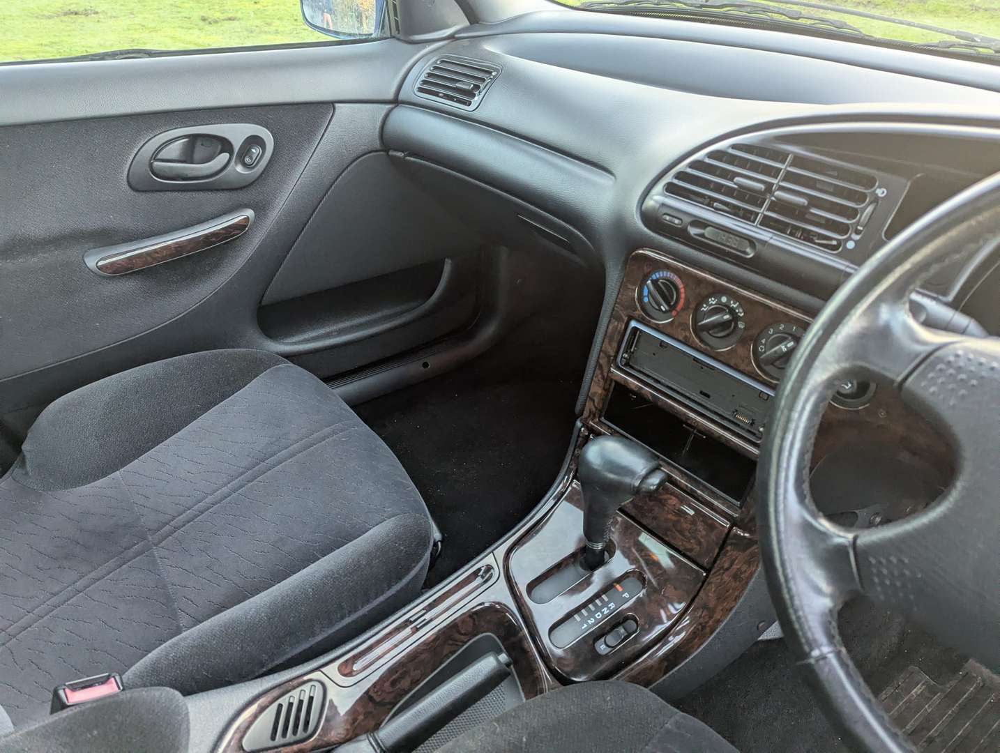 <p>1995 FORD MONDEO GHIA 24V AUTO MKI</p>