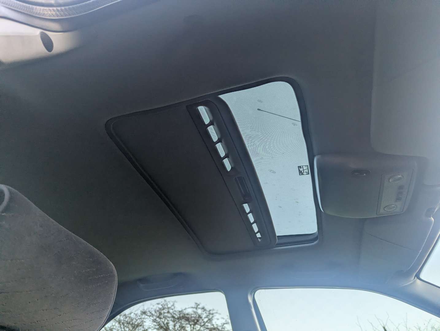 <p>1995 FORD MONDEO GHIA 24V AUTO MKI</p>